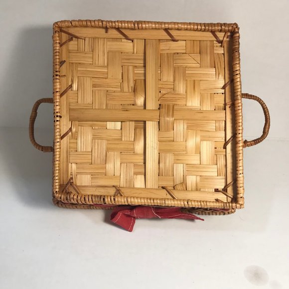 Vintage Christmas Birdhouse Napkin Bread Basket Red Ribbon Bow Holly Birds Nest - Picture 6 of 16